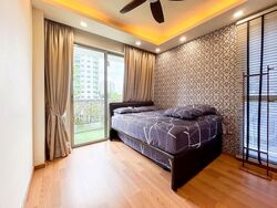 Prive (D19), Condominium #565699521